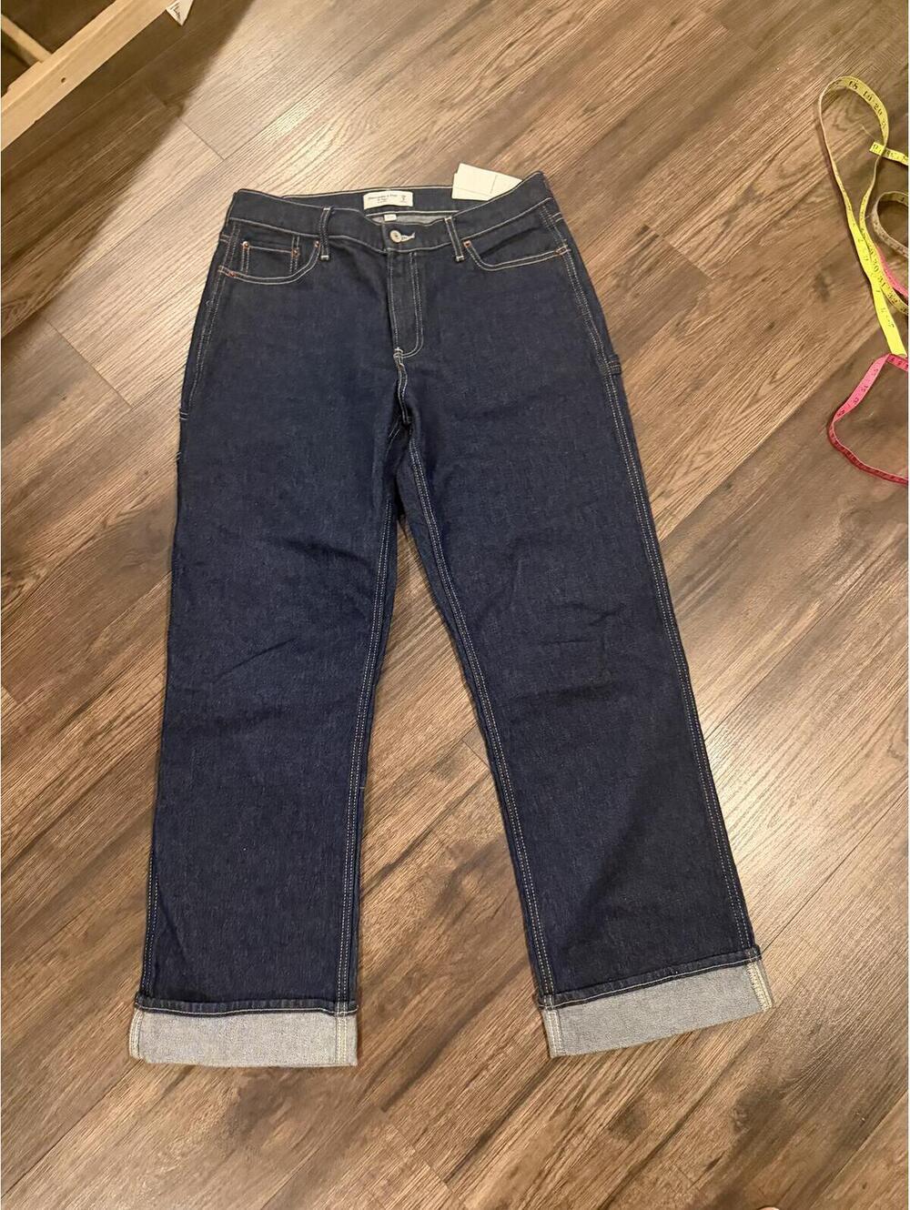 NWT Abercrombie Baggy Low Rise Curve Love Dark Blue Carpenter Jean size 29 8